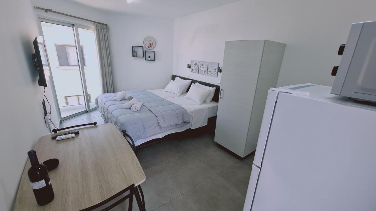 Stay Napa Living Studios Ayia Napa Exterior foto