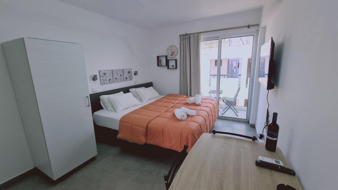Stay Napa Living Studios Ayia Napa Exterior foto